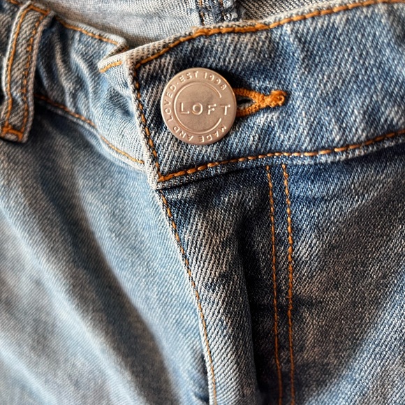 LOFT Modern Skinny Crop Distressed Girlfriend Jeans sz 29 - Picture 7 of 9